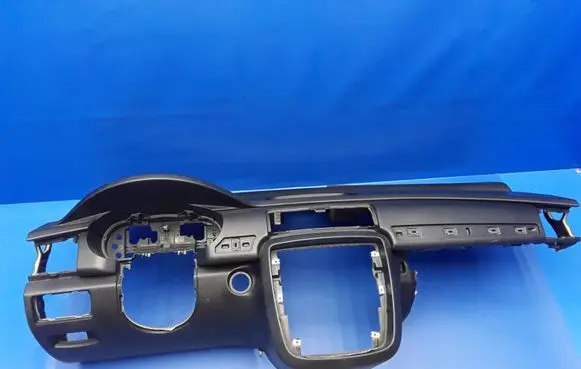 Mercedes-Benz R W251 Dashboard A2516800587 A2518600805 527089070182
