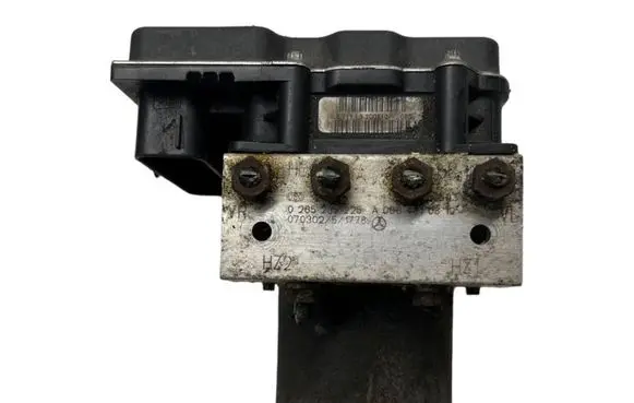 Mercedes-Benz B W245 ABS Pump 0265951352 A0064310812
