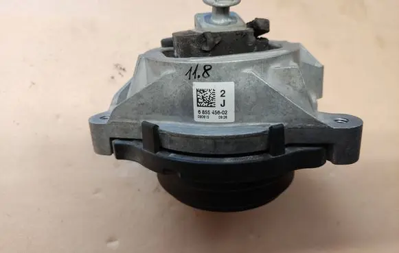 BMW 2 F22 F23 Engine mount bracket 6855456 22116855456