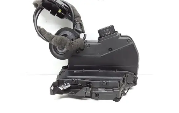 Renault Captur Rear door lock 805037619R