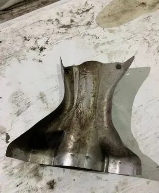 BMW 5 E39 Exhaust heat shield