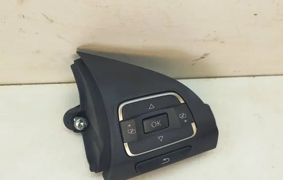 Volkswagen Golf VI Steering wheel buttons/switches 5C0959538A 61978394 804511080591