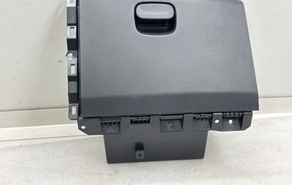 Fiat 500E Glove box 735715272 B985 01053