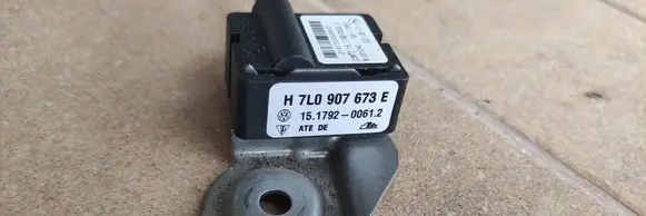Audi Q7 4L ESP acceleration yaw rate sensor 7L0907673E