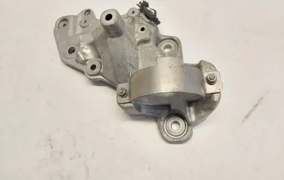 BMW iX Engine mounting bracket 8490365JLK01