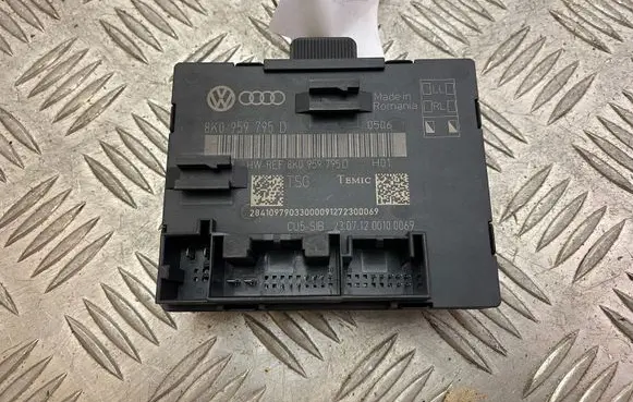 Audi Q5 SQ5 Door control unit/module 8K0959795D