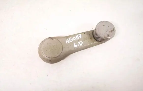 KIA Cerato Front door window winding handle 8263022000 82630-22000