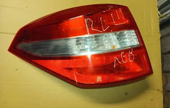 Renault Laguna III Rear/tail lights 265550002r