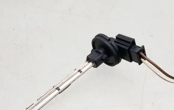 BMW 1 E81 E87 Interior temperature sensor 6915391