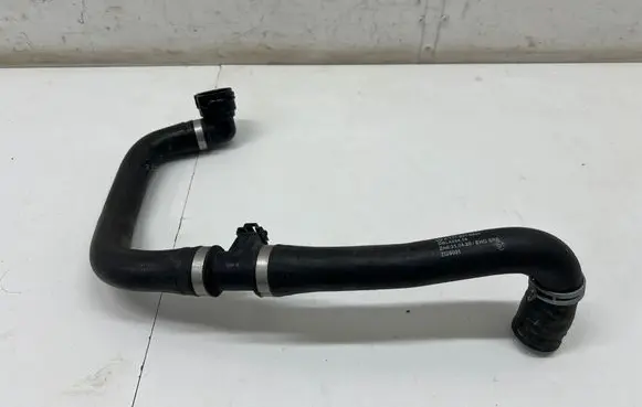 Mercedes-Benz CLA C118 X118 Engine coolant pipe/hose A1775016402