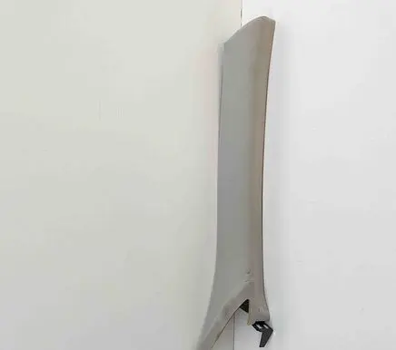 Maserati Ghibli (A) pillar trim 670071225
