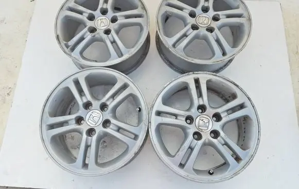 Honda Civic R16 alloy rim 