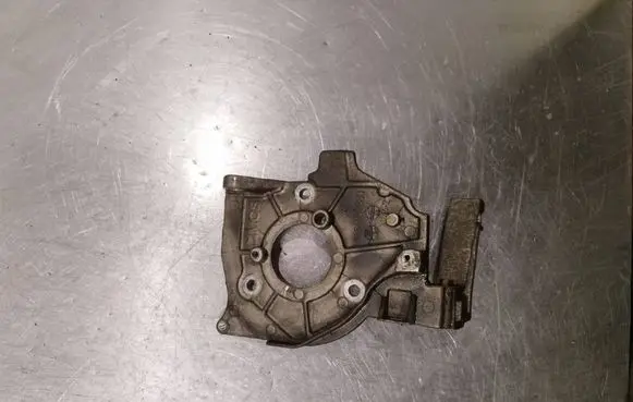 Peugeot 3008 I Fuel pump bracket 9654959880