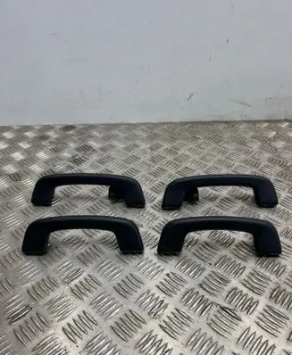 BMW 3 G20 G21 A set of handles for the ceiling