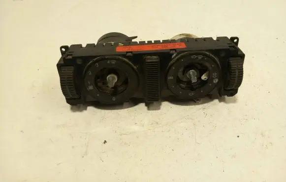 Mercedes-Benz C W202 Climate control unit 2028300985 9140010092