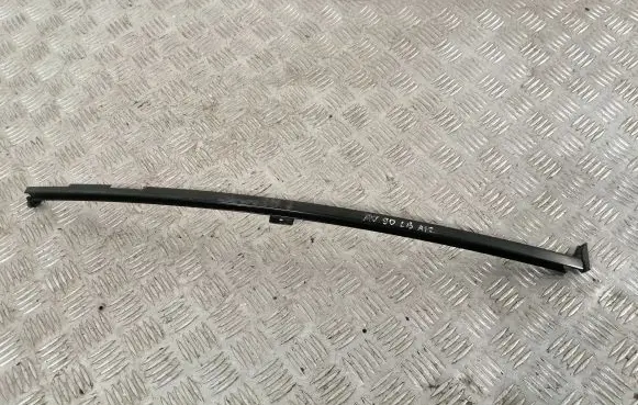 Toyota Avensis T270 Rear door windshield rail 6740720340