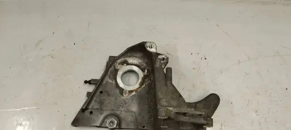 Opel Astra J Fuel pump bracket 55574721