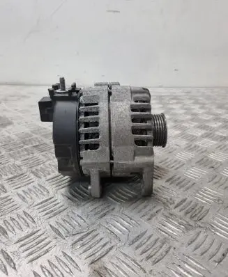 Mercedes-Benz E W213 Generator/alternator A0009063903 EG20S013