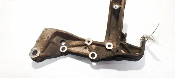 Volkswagen Golf V Front lower control arm/wishbone