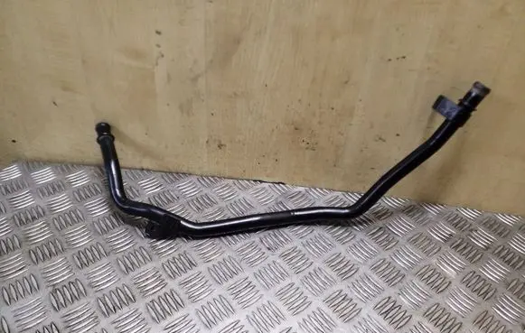 Volkswagen Tiguan Engine coolant pipe/hose 5N0121070F