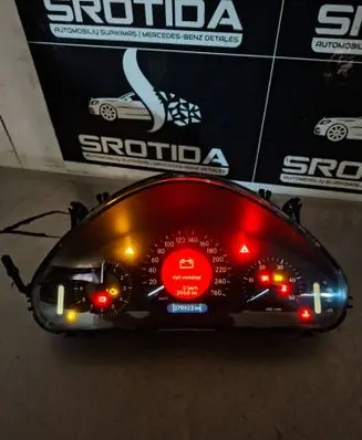 Mercedes-Benz E W211 Speedometer (instrument cluster) A2115405511