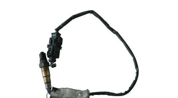 Volkswagen PASSAT B7 Lambda probe sensor 0281004085 0281004086