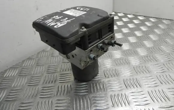 BMW 7 F01 F02 F03 F04 ABS Pump 6851382 VD16304