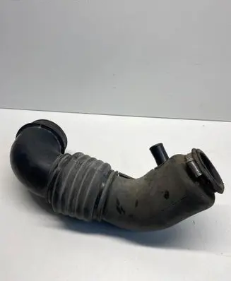 SsangYong Actyon sports I Turbo air intake inlet pipe/hose 2372109062