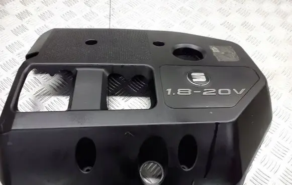 Seat Toledo II (1M) Heat shield in engine bay 06A103925K