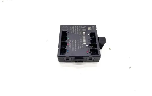 Mercedes-Benz C W204 Door control unit/module A2129004502