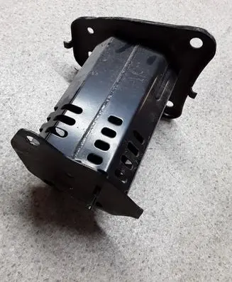 Fiat 500X Front bumper mounting bracket