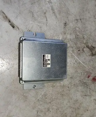 Subaru Legacy Engine control unit/module 22611AK772