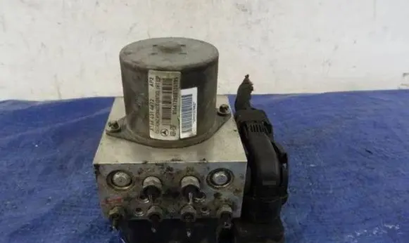 Mercedes-Benz ML W166 ABS Pump A1664314612