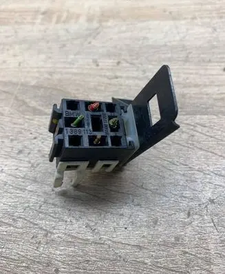 BMW 5 E39 Plug wire 1389113