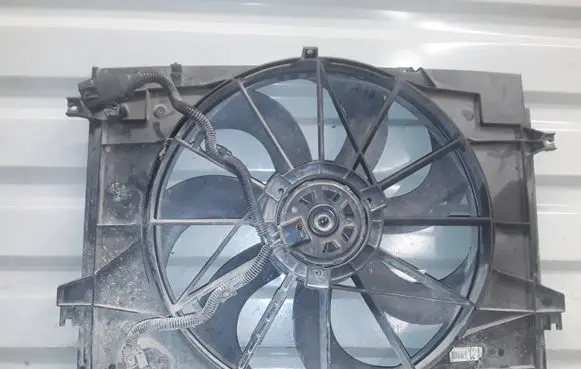 KIA Sportage Electric radiator cooling fan 253802EXXX