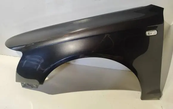 Audi A6 S6 C6 4F Fender