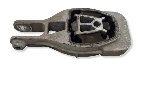 Opel Mokka Engine mount bracket 95248684