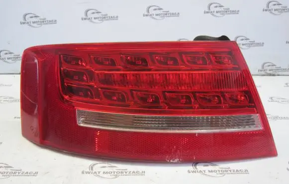 Audi A5 8T 8F Rear/tail lights 8T8945095D