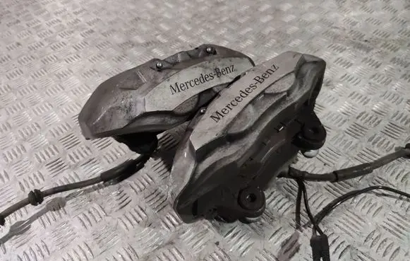 Mercedes-Benz CLS C257 Front brake caliper