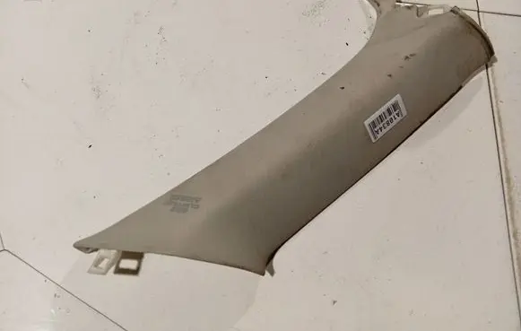 Toyota Avensis T250 (D) pillar trim (bottom) 6247205080 62472-05080