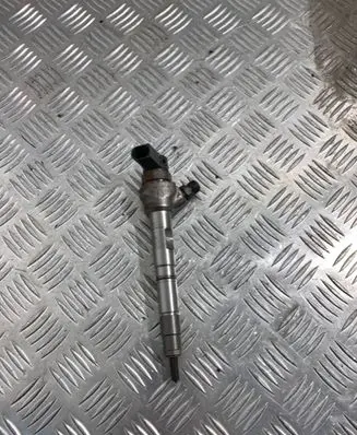 Fuel injector