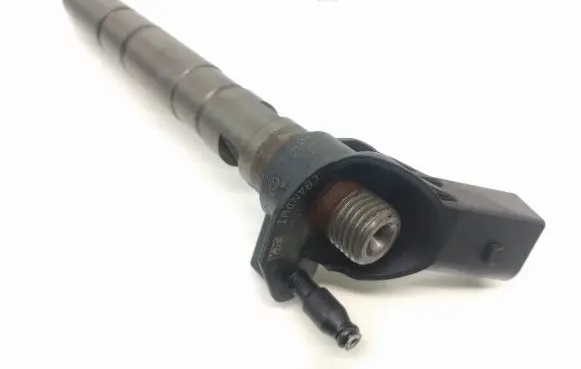 Audi A6 S6 C6 4F Fuel injector 059130277AJ 0445115054