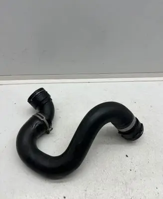 Mercedes-Benz V Class W447 Engine coolant pipe/hose A4475013182