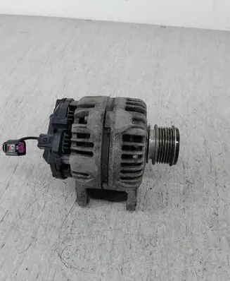 Volkswagen Polo IV 9N3 Generator/alternator