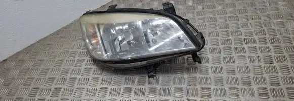 Opel Zafira A Headlight/headlamp 89100055
