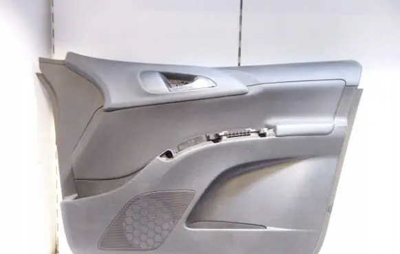 Opel Meriva B Front door card panel trim 13313038