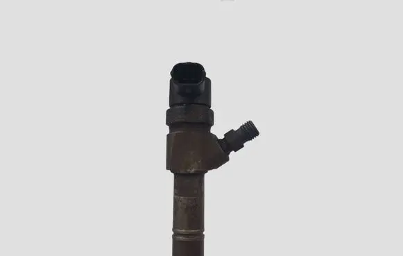 Opel Zafira B Fuel injector 0445110159