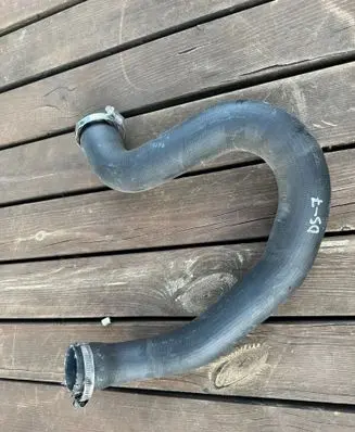 Citroen DS7 Crossback Air intake hose/pipe 9675873480