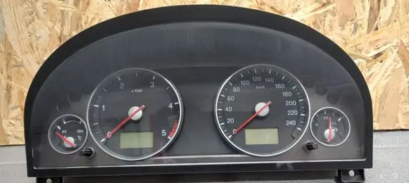 Ford Mondeo Mk III Speedometer (instrument cluster)