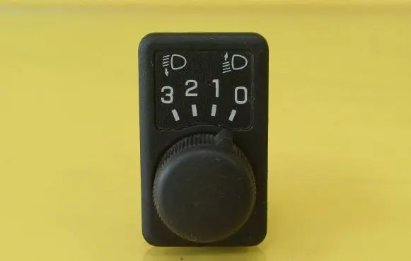 Nissan Primera Headlight level height control switch 36934A